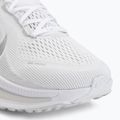 Dámské běžecké boty Nike Vomero 18 white/photon dust/metallic silver 7