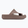 Dámské žabky Crocs Getaway Platform Toe Loop truffle 2