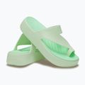 Dámské žabky Crocs Getaway Platform Toe Loop jade tint 3
