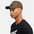 Kšiltovka Nike Dri-FIT Club mosswood brown/white 3