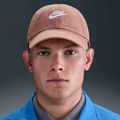 Kšiltovka Nike Club Unstructured Futura Wash rose gold/white 5
