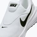 Pánské běžecké boty Nike Revolution 8 EasyOn white/wolf grey/black 3