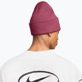 Kulich Nike Peak Futura Beanie sweet beet/white 3