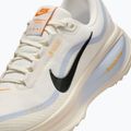 Dámské běžecké boty Nike Vomero 18 GORE-TEX pale ivory/football grey/sundial/sequola 7
