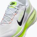 Pánské běžecké boty Nike Vomero 18 white/volt/barely volt/black 8