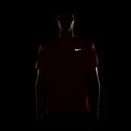 Pánské běžecké tričko Nike Miler Dri-Fit UV light crimson 7