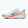 Pánské běžecké boty Nike Quest 6 off-white/white/topaz gold/black 2