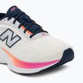 Dámské běžecké boty New Balance Fresh Foam 680's V9 sea salt/tangerine heat/pink heat 7