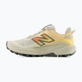 Dámské běžecké boty  New Balance Rebel V1 white peach/timberwolf 3