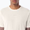 Pánské běžecké tričko Salomon Shakeout Core GFX SS Tee whisper white/pink frosting 3