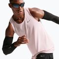Pánské běžecké tričko Nike Stride Dri-Fit ADV silt red 4