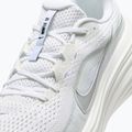 Pánské běžecké boty Nike Winflo 12 white/summit white/metallic silver 3