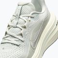 Dámské běžecké boty Nike Winflo 12 off white/barely green/metallic silver 3