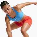 Tréninková podprsenka Nike Swoosh Medium Support university blue/white 6