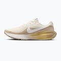 Pánské běžecké boty Nike Revolution 8 pale ivory/sanddrift/linen/sail 2