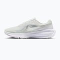 Dámské běžecké boty Nike Revolution 8 off white/barely green/metallic silver 2