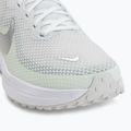 Dámské běžecké boty Nike Revolution 8 off white/barely green/metallic silver 7