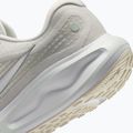 Dámské běžecké boty Nike Journey Run summit white/metallic silver 4