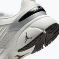 Dámská obuv Jordan Trunner Flow summit white/metallic silver/black 4