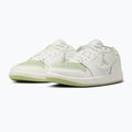Dámské boty Nike Jordan Court Connect Low sail/olive aura 3
