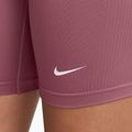 Dámské tréninkové šortky Nike Pro Seamless pink smoke/white 4
