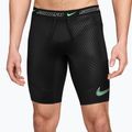 Pánské běžecké šortky Nike Stride black/illusion green