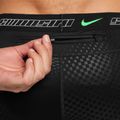 Pánské běžecké šortky Nike Stride black/illusion green 4