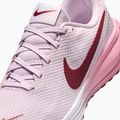 Dámské běžecké boty Nike Revolution 8 bleached lilac/white/pink smoke 7