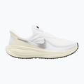 Dámské běžecké boty Nike Revolution 8 EasyOn white/sail/black/metallic silver