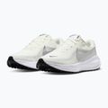 Dámské běžecké boty Nike Revolution 8 sail/white/black/metallic silver 3