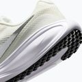 Dámské běžecké boty Nike Revolution 8 sail/white/black/metallic silver 8