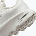 Dámské boty Nike Motiva 2 summit white/phantom/metallic silver 8
