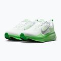 Dámské běžecké boty Nike Vomero 18 white/illusion green/metallic silver 3