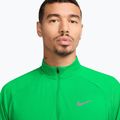 Pánská běžecká mikina Nike Stride 1/4 Zip Dri-Fit green spark 3