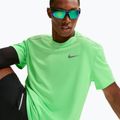 Pánské běžecké tričko Nike Miler Dri-Fit UV illusion green 6