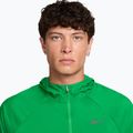 Pánská běžecká bunda Nike Stride green spark 3