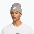 Zimní čepice Nike Peak Futura Beanie moon particle/white 2