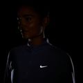 Dámské běžecké Longsleeve Nike Tempo Swoosh Run Dri-Fit 1/4-Zip LS gridiron/white 4