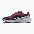 Dámské běžecké boty Nike Revolution 8 Utility pink smoke/black/summit white 2