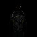 Pánské běžecké tričko Nike Dri-FIT Printed SS smoke grey/black/light lemon twist 7