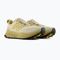 Pánské běžecké boty New Balance Fresh Foam Garoe V2 quicksand/mars yellow 4