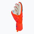 Brankářské rukavice  Reusch Attrakt Gold X Freegel hyper orange/electric blue 4