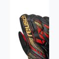 Brankářské rukavice Reusch Attrakt Solid black/gold/fiery red 5