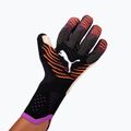 Brankářské rukavice  PUMA Future Ultimate NC puma black/glowing red/purple glimmer 4