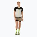 Dámské běžecké tričko ASICS Fuijtrail Top oatmeal/performance black 2