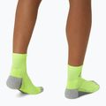 Běžecké ponožky ASICS Performance Run Quarter safety yellow 5