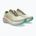 Dámské běžecké boty ASICS Novablast 5 TR light dust/cacti 10