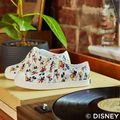 Native Jefferson Print Dětské tenisky Disney Jr shell white/shell white/all over print 14