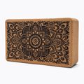 Blok na jógu Yoga Design Lab Cork Yoga hnědý BL-Cork-Mandala Black 3