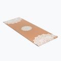 Podložka na jógu Yoga Design Lab Cork 5,5 mm hnědá Mandala White